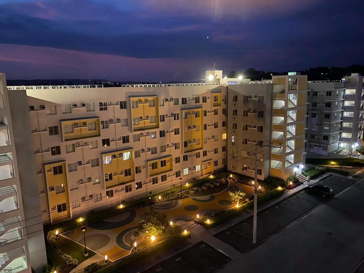 Apartment Entire 2br Unit@8 Spatial *